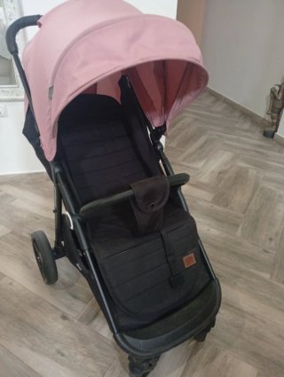 Silla de paseo Kinderkraft ligera