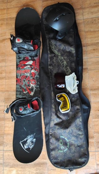 Tabla de Snowboard con Fijaciones