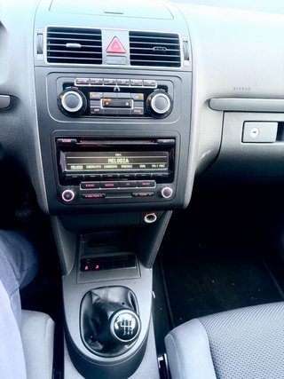 Volkswagen Touran 2012
