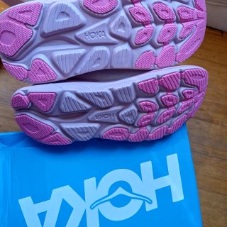 Zapatillas Hoka clifton 10 Rosa. 40