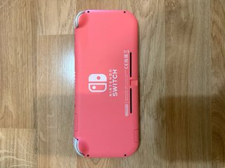Nintendo Switch Lite Coral