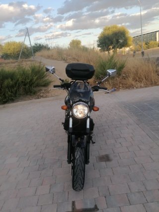 Honda CBF 500 Negra