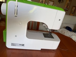 Máquina de coser Saivod