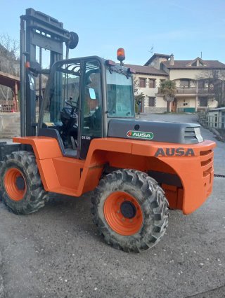 Carretilla AUSA CH320 3200 kg