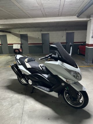 Yamaha Tmax ABS 2010 Blanca