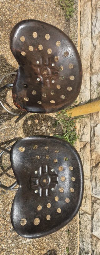 Taburete asiento Tractor Metálico CONSULTAR ENVIO