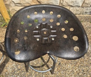 Taburete asiento Tractor Metálico CONSULTAR ENVIO