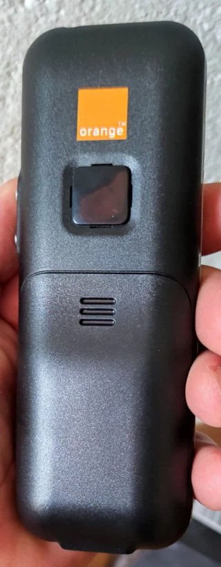 Teléfono Orange Gama 202 con cargador
