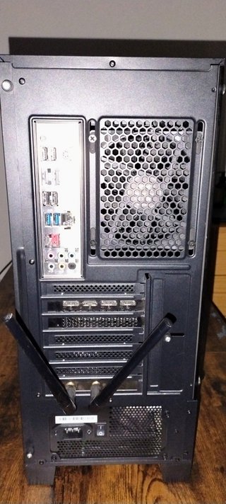 PC Gaming Ryzen 7 3800X, RX 6700 XT 12GB, 16GB RAM