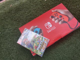 Nintendo Switch + Mario Party Superstars