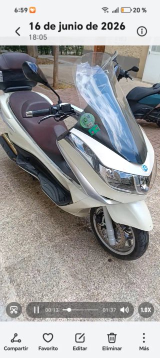 Moto Piaggio X10 500 Executive Plata/Blanco