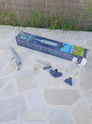 Aspiradora Intex PureSpa Recargable para piscina