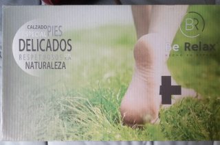 Botines rojos de piel