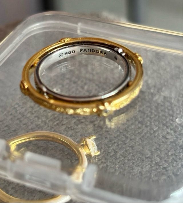 Anillo Pandora Oro y Plata y cham