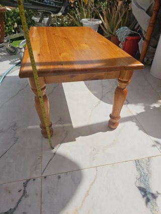 Mesa de centro de madera