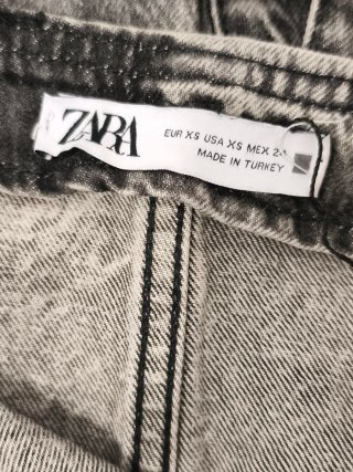 Conjunto Zara Cazadora y Falda Vaquera Tachuelas