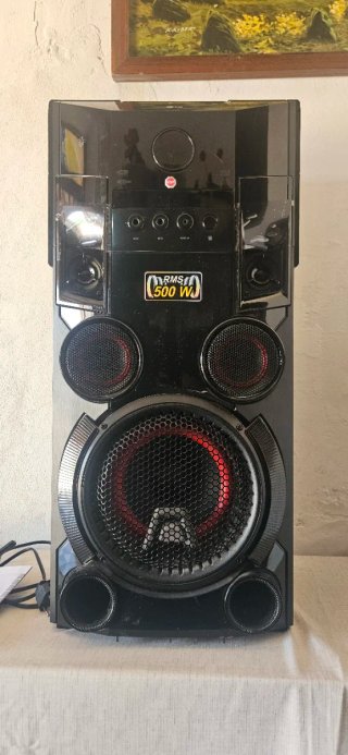 Altavoz Negro 500W