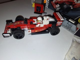 Lego Speed Champions Ferrari SF16-H 75879