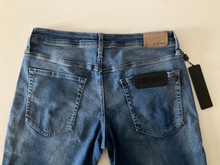Antony Morato. Pantalón vaquero slim. W34