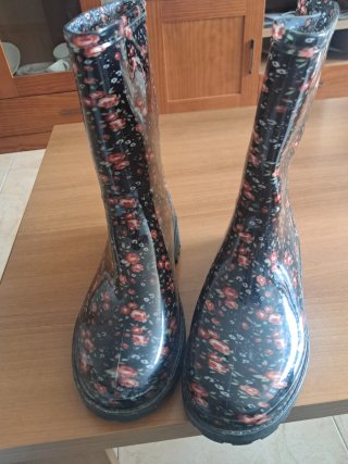 Botas de agua con estampado floral