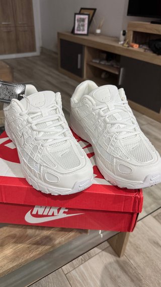 Nike P6000 Blancas Talla 43