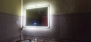 Espejo con luz LED