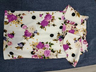 Conjunto top rosa y falda volantes midi