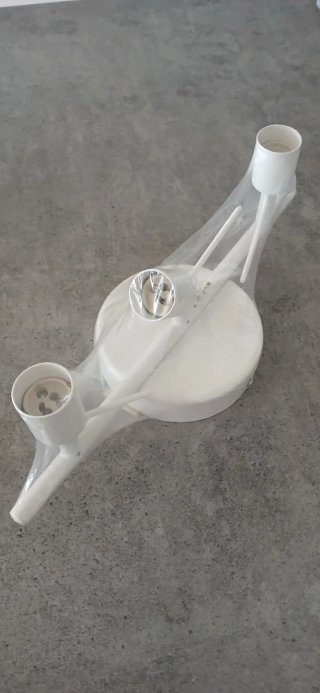 Lámpara Tross Ikea 3 focos orientable