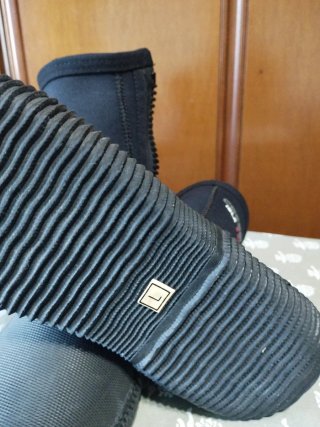 Muta Cressi donna L/4 mm 5 con calzari L