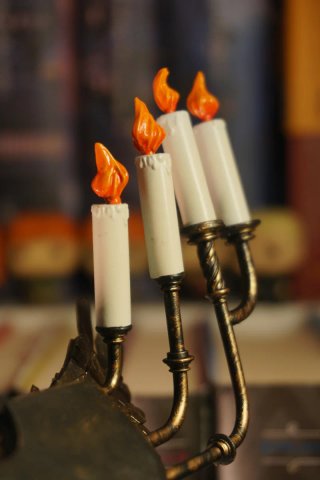 Leggio Albus Dumbledore con candele - Harry Potter