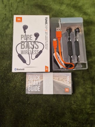 Auriculares JBL Tune 215BT Pure Bass