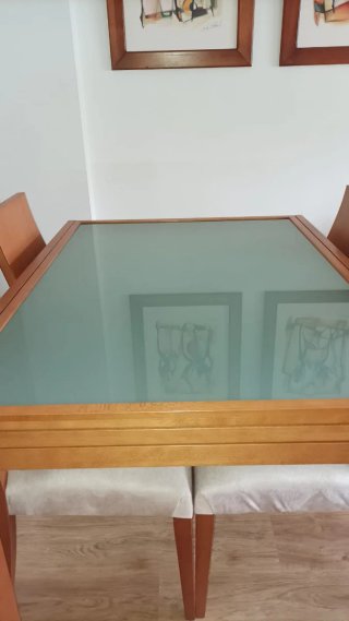 Mesa Comedor Madera Maciza + 4 Sillas