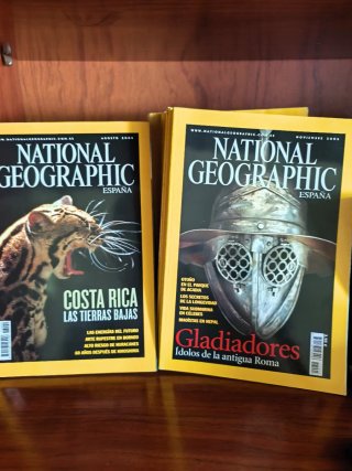 Gran lote de Revistas Y DVDs National Geografic.