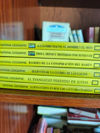 Gran lote de Revistas Y DVDs National Geografic.