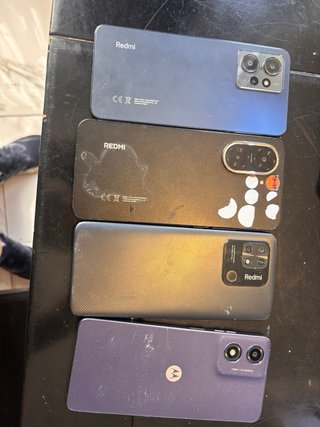 Set 4 telefoni funzionanti