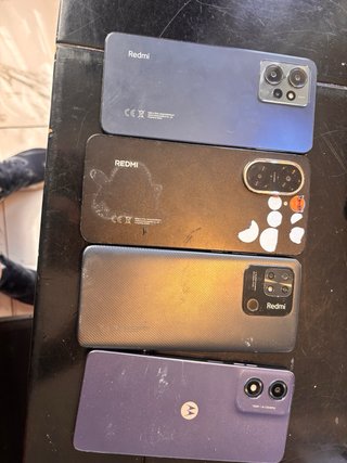 Set 4 telefoni funzionanti
