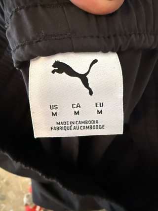 Chaqueta y pantalon  Puma Negros
