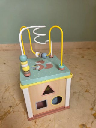 Cubo de motricidad infantil