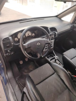 Opel Zafira 2004