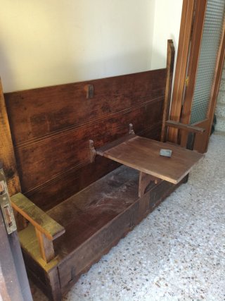 Arcón de madera hecho a mano