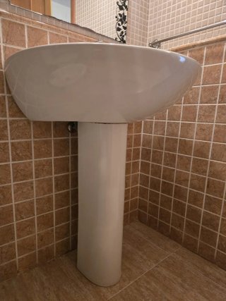 Lavabo y bidé de porcelana,se venden con monomando