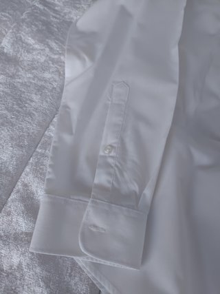 Traje azul marino + camisa blanca