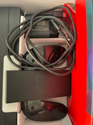 Nintendo Switch 2 + Mario Kart World