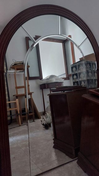 Mueble de entrada con espejo y cajón