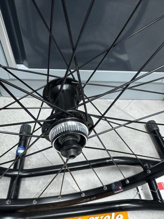 Rueda delantera 26 Center Lock