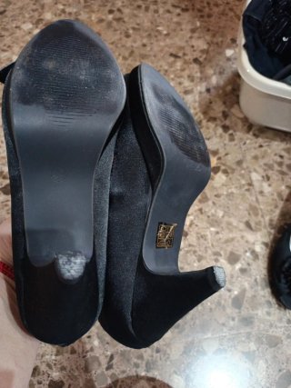 Zapatos de tacón negros Marypaz