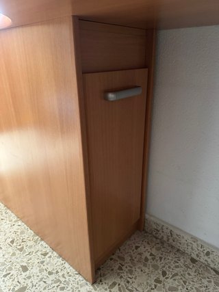 Mesa escritorio madera con zapatero,medidas 180ctm