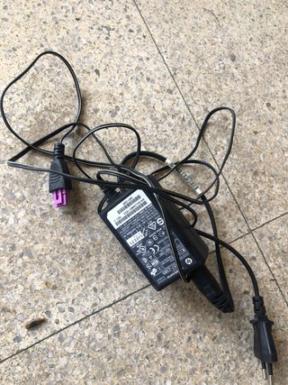 Cables y adaptadores varios