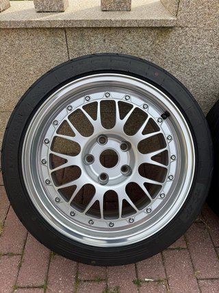 Bbs e87 17x9 et30 forjadas 5x120