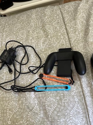 Nintendo Switch OLED Gris + Funda